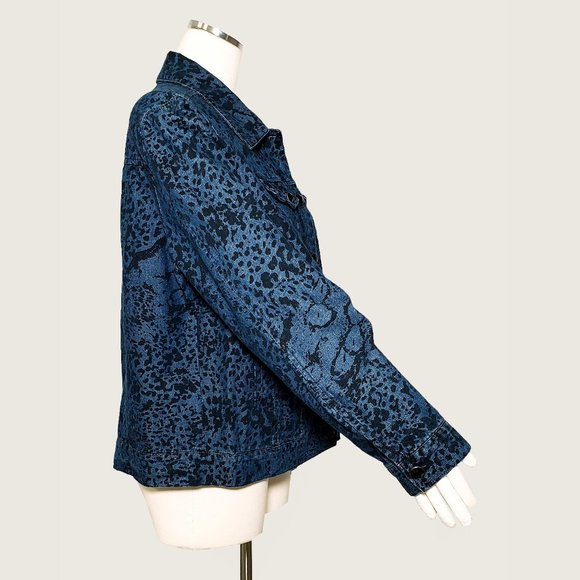 Natural Life Jean Jacket - Picture 5 of 9